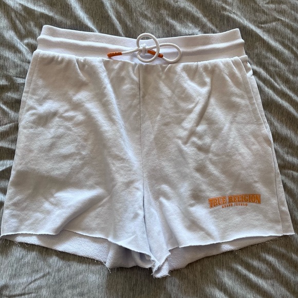 True Religion gym shorts - Picture 8 of 11